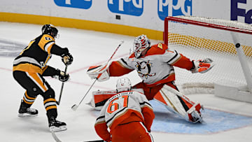 Anaheim Ducks v Pittsburgh Penguins