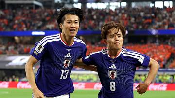Keito Nakamura & Takefusa Kubo bejubelten den Punkte gegen Oranje