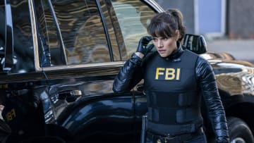 “Ring of Fire” – The Somalian terrorist group behind the death of Agent Hobbs resurfaces, sending the team on a chase to take them down for good, on the sixth season finale of the CBS Original series FBI, Tuesday, May 21 (8:00-9:00 PM, ET/PT) on the CBS Television Network, and streaming on Paramount+ (live and on-demand for Paramount+ with SHOWTIME subscribers, or on-demand for Paramount+ Essential subscribers the day after the episode airs). Pictured: Missy Peregrym as Special Agent Maggie