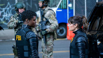 “Ring of Fire” – The Somalian terrorist group behind the death of Agent Hobbs resurfaces, sending the team on a chase to take them down for good, on the sixth season finale of the CBS Original series FBI, Tuesday, May 21 (8:00-9:00 PM, ET/PT) on the CBS Television Network, and streaming on Paramount+ (live and on-demand for Paramount+ with SHOWTIME subscribers, or on-demand for Paramount+ Essential subscribers the day after the episode airs). 