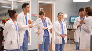 GREYÕS ANATOMY - ÒI Can See Clearly NowÓ - Simone and Lucas work to balance their relationship while competing to assist on an awake kidney transplant. Teddy offers Amelia a new opportunity, and Ben's interview doesn't go as planned. MeredithÕs secret causes tension with Richard. THURSDAY, OCT. 10 (10:00-11:00 p.m. EDT) on ABC. (Disney/Anne Marie Fox) 
ALEXIS FLOYD, HARRY SHUM JR., ADELAIDE KANE, MIDORI FRANCIS, NIKO TERHO, KALI ROCHA