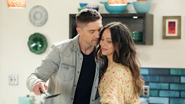 THE ROOKIE - "S.T.R." - Officer Tim BradfordÕs ex-wife returns and asks the team to help her save someone from her undercover past. IsabelÕs return also creates additional pressure in Lucy and TimÕs relationship as they assist in the search. TUESDAY, APRIL 18 (8:00-9:00 p.m. EDT), on ABC. (ABC/Raymond Liu)
ERIC WINTER, MELISSA O'NEIL