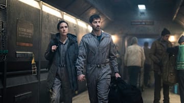 1209150 - Snowpiercer 402: