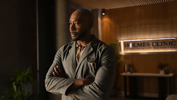 “The Man With the Glowing Chest” - Watson takes a major ethical risk when he decides to treat a sickle cell patient with an unorthodox surgery and the team faces their own dilemma when they must decide whether to look the other way or help the young woman. Meanwhile, Ingrid struggles to get her sister admitted to her spinal project, on the CBS original series WATSON, Sunday, March 9 (9:00-10:00 PM, ET/PT) on the CBS Television Network and streaming on Paramount+ (live and on demand for