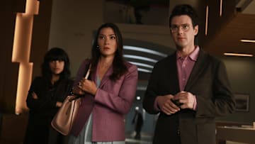 “The Man With the Glowing Chest” - Watson takes a major ethical risk when he decides to treat a sickle cell patient with an unorthodox surgery and the team faces their own dilemma when they must decide whether to look the other way or help the young woman. Meanwhile, Ingrid struggles to get her sister admitted to her spinal project, on the CBS original series WATSON, Sunday, March 9 (9:00-10:00 PM, ET/PT) on the CBS Television Network and streaming on Paramount+ (live and on demand for