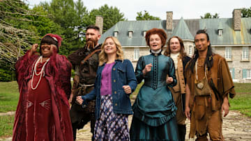 “The Work Retreat” – Trevor, who has catfished his way into a remote financial analyst job, is in hot water when he’s summoned to a mandatory in-person work retreat. Also, Hetty and Sass start a rumor about Pete, on the CBS Original series GHOSTS, Thursday, Nov. 7 (8:31-9:01 PM, ET/PT) on the CBS Television Network, and streaming on Paramount+ (live and on demand for Paramount+ with SHOWTIME subscribers, or on demand for Paramount+ Essential subscribers the day after the episode airs)*. Pictured