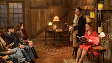 “The Devil Went Down to Woodstone” – Sam and Jay host a big party for the launch of Sam and Isaac’s vampire book, on the fourth season finale of CBS Original series GHOSTS, Thursday, May 8 (8:30-9:00 PM, ET/PT) on the CBS Television Network, and streaming on Paramount+ (live and on demand for Paramount+ with SHOWTIME subscribers, or on demand for Paramount+ Essential subscribers the day after the episode airs)*. Mary Holland (Patience), Punam Patel (Bela) and Matt Walsh (Elias Woodstone) return