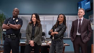 THE ROOKIE - The Mickey - On Celina's last day as a rookie, John gives her one final test. Meanwhile, Bailey makes a new friend, and Lucy places her faith in Seth for an undercover assignment. TUESDAY, FEB. 18 (9:00-10:00 p.m. EST) on ABC. (Disney/Mike Taing) RICHARD T. JONES, ALYSSA DIAZ, MEKIA COX, SHAWN ASHMORE