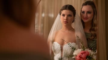 TELL ME LIES - “Don’t Struggle Like That, Or I Will Only Love You More” - End of semester Christmas celebrations change everything for everyone – again. (Disney/Josh Stringer)
CATHERINE MISSAL, GRACE VAN PATTEN