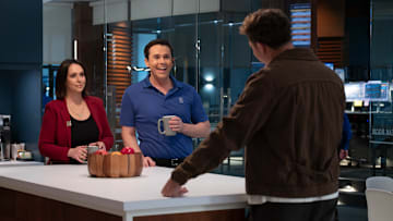 9-1-1 - ÒConfessionsÓ - When a toddler falls down a pipe and becomes trapped, the 118 must rely on more than their skills to rescue him. Meanwhile, old wounds are opened when members of the 118 race to the aid of a man dealing with a divorce. THURSDAY, NOV. 7 (8:00-9:00 p.m. EDT) on ABC.
JENNIFER LOVE HEWITT, BRYAN SAFI