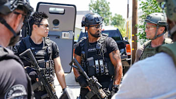 “Gang Unit” – When a spree of brutal stash house robberies spills into L.A., 20-Squad must team up with the sheriff’s department’s gang unit to unmask a violent crew who leaves no witness alive, on S.W.A.T., Friday, Oct. 25 (8:00-9:00 PM, ET/PT) on the CBS Television Network, and streaming on Paramount+ (live and on-demand for Paramount+ with SHOWTIME subscribers, or on-demand for Paramount+ Essential subscribers the day after the episode airs)*. Pictured (L-R): David Lim as Victor Tan and