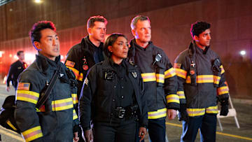 9-1-1 - ÒInvisibleÓ - After the 118 responds to several calls from the same person, Hen steps in to offer them advice. Meanwhile, Eddie confronts his parents and takes a big step in his relationship with his son. THURSDAY, APRIL 3 (8:00-9:00 p.m. EDT), on ABC. (Disney/Christopher Willard)
KENNETH CHOI, OLIVER STARK, ANGELA BASSETT, PETER KRAUSE, ANIRUDH PISHARODY