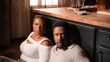 “Decisions” – While on a romantic getaway, McCall and Dante are abruptly ambushed by Salazar and his army. Meanwhile, Aunt Vi finally decides to take the next step in her relationship with Captain Curtis, and Dee meets with her favorite author who may be able to help her get into her dream university, on the fifth season finale of the CBS Original series THE EQUALIZER, Sunday, May 4 (10:00-11:00 PM, ET/PT) on the CBS Television Network, and streaming on Paramount+ (live and on demand for