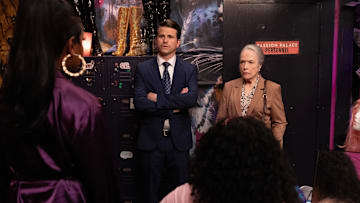 Matlock – Pictured (L-R): Jason Ritter as “Julian Markston” and Kathy Bates as “Madeline Matlock”. Photo: Sonja Flemming/CBS ©2025 CBS Broadcasting, Inc. All Rights Reserved.