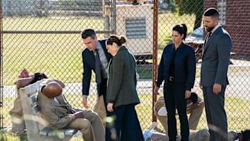 “Fadeaway” – Pictured (L-R): John Boyd as Special Agent Stuart Scola, Juliana Aidén Martinez as Eva Ramos, Missy Peregrym as Special Agent Maggie Bell, and Zeeko Zaki as Special Agent Omar Adom ‘OA’ Zidan. Photo: Bennett Raglin/CBS ©2025 CBS Broadcasting, Inc. All Rights Reserved.