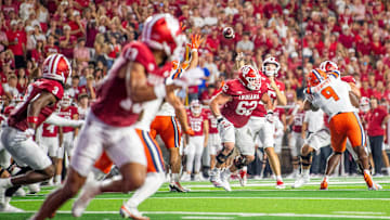 Indiana's Fernando Mendoza (15) throws a touchdown to Elijah Sarratt (13) during the Indiana versus Illinois football game at Memorial Stadium on Saturday, Sept. 20, 2025