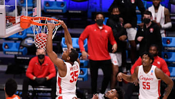 Syracuse basketball battles No. 2 Houston on Monday in Las Vegas. Here's how to watch and key storylines.