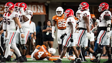 Andrew Mukuba, Texas football