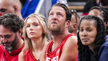 May 17, 2025; Indianapolis, IN, USA;  Barstool Sports founder Dave Portnoy looks up at the scoreboard Saturday, May 17, 2025, during a game between the Indiana Fever and the Chicago Sky at Gainbridge Fieldhouse in Indianapolis. The Indiana Fever defeated the Chicago Sky, 93-58.Mandatory Credit: Grace Smith-IndyStar via Imagn Images