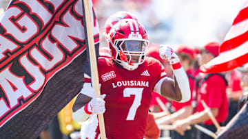 Elijah Davis 7 takes the field as the Louisiana Ragin Cajuns take on Tulane atbCajun Field. Saturday, Sept. 21, 2024.