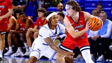Liberty is favored against Jacksonville State in the C-USA tournament final on Saturday.