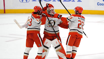 The Ducks look to stay hot against the Red Wings.