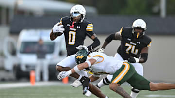 Towson wide receiver John Dunmore