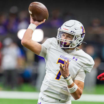 Alexandria takes on Edna Karr in the LHSAA Div I State Football Championship game