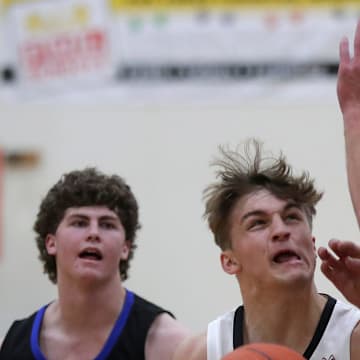Fox Valley Lutheran High School’s Braden Heiges (23) against Wrightstown High School’s Carter Kinnard (5) during their boys basketball game in Appleton, Wisconsin on Thursday, December 4, 2025. FVL defeated Wrightstown 62-50.
Wm. Glasheen USA TODAY NETWORK-Wisconsin