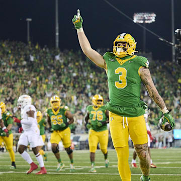 Oregon Ducks tight end Terrance Ferguson celebrates after catching a touchdown pass against the Maryland Terrapins.