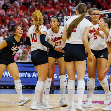 Nebraska Volleyball Star to "Serve" at Lincoln Store