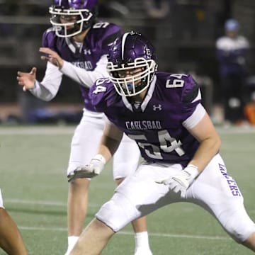 Carlsbad offensive lineman