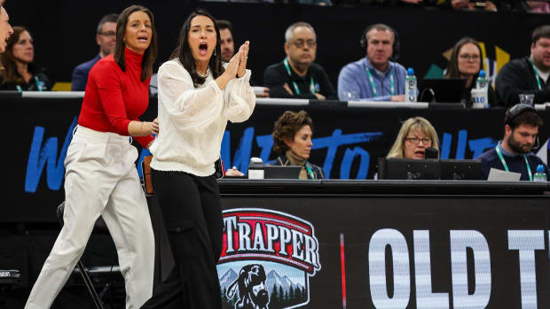 Nebraska Cornhuskers head coach Amy Williams reacts during the first half against the Iowa Hawkeyes at Target Center.