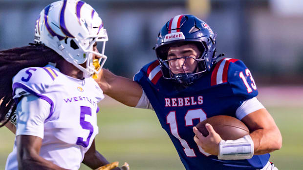 Alex Munoz of Teurlings Catholic football has the Rebels ranked in the top 25