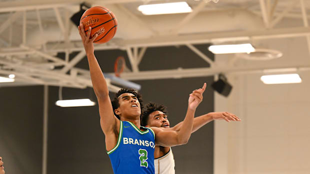 Boys basketball; Redwood High School, Larkspur California