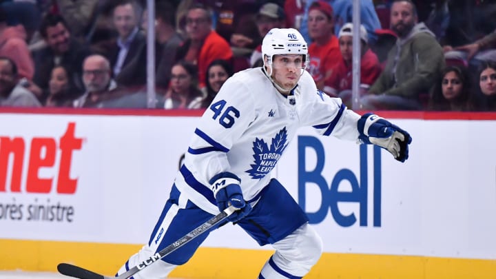 Toronto Maple Leafs forward Alex Steeves will be rejoining the team, after signing a one-year, two-way deal on Wednesday