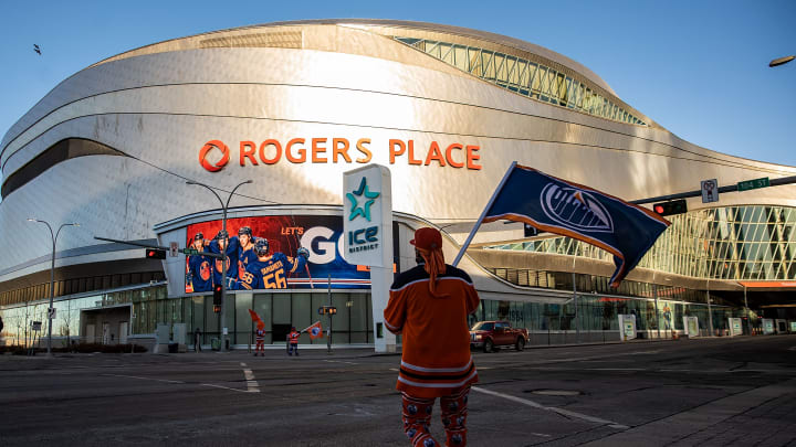 Montreal Canadiens v Edmonton Oilers