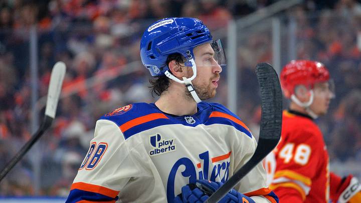 Calgary Flames v Edmonton Oilers