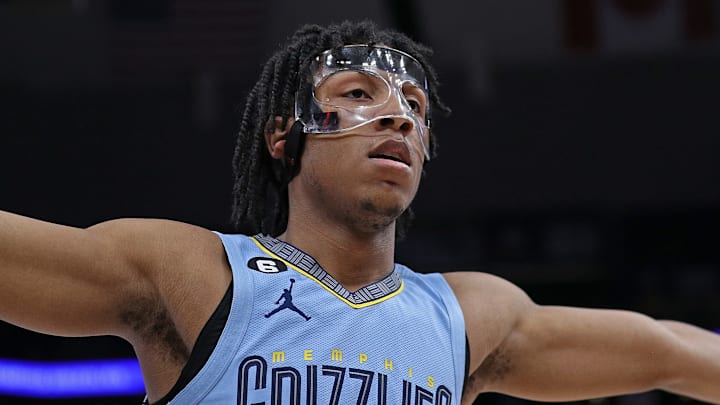 Could the Houston Rockets sign Kennedy Chandler? 