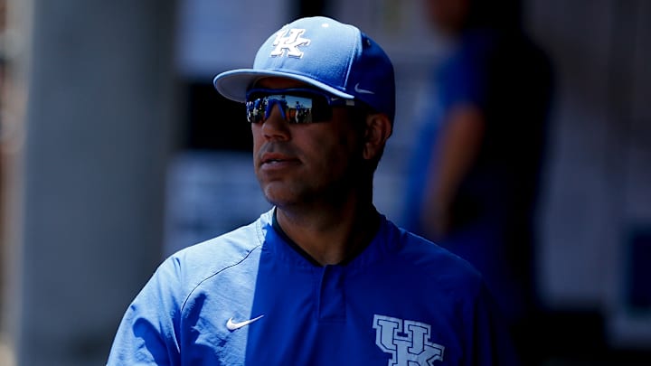 2017 NCAA Division I Men's Baseball Super Regional: Kentucky v Louisville