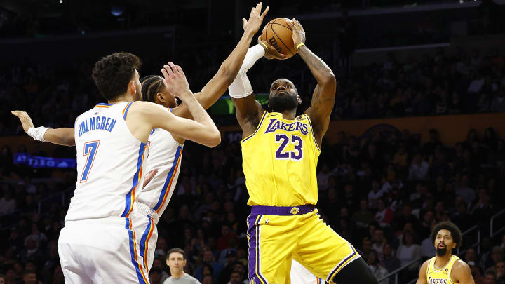 Oklahoma City Thunder v Los Angeles Lakers