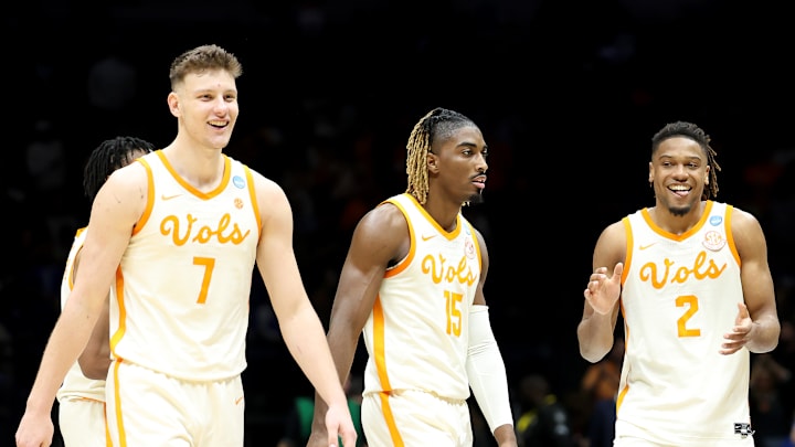 Kentucky v Tennessee