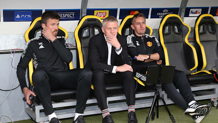 Who is Manchester United going to appoint as interim manager?