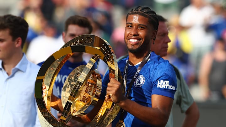 Chelsea FC v Paris Saint-Germain: Final - FIFA Club World Cup 2025