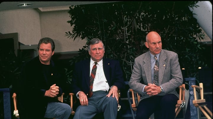 25th Anniversay Star Trek-Induction of the Roddenberry Bldg