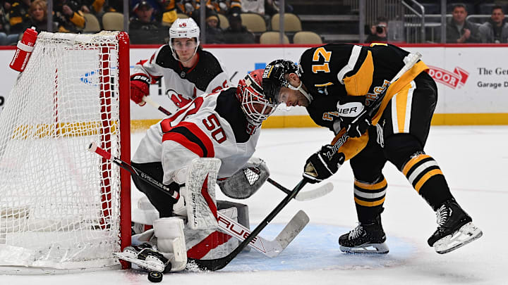 New Jersey Devils v Pittsburgh Penguins