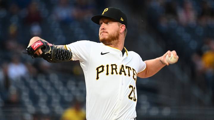 Milwaukee Brewers v Pittsburgh Pirates