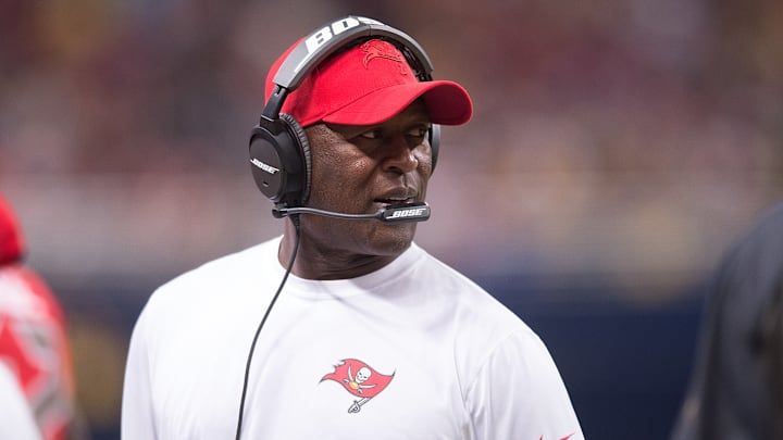 Tampa Bay Buccaneers v St Louis Rams