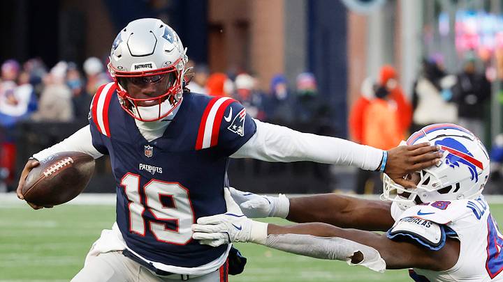 Buffalo Bills v New England Patriots