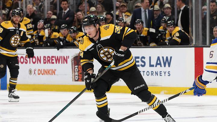 Buffalo Sabres v Boston Bruins